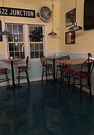 Lake Inn and Restaurant