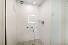 Best Western Plus Gardena Inn & Suites