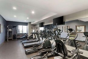 Best Western Plus Gardena Inn & Suites