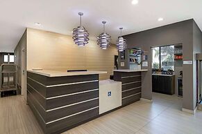 Best Western Plus Gardena Inn & Suites