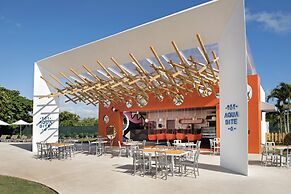 Nickelodeon Hotels & Resorts Punta Cana, Gourmet All Inclusive by Kari