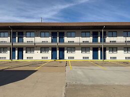 Motel 6 Dyersburg, TN