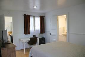 La Paloma Las Flores