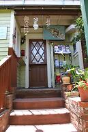 La Paloma Las Flores