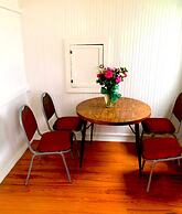 La Paloma Las Flores