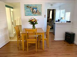 La Paloma Las Flores