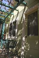 La Paloma Las Flores