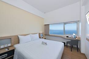 Whiz Prime Hotel Megamas Manado
