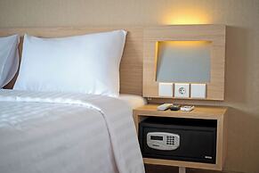 Whiz Prime Hotel Megamas Manado