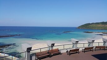 Aimi Jeju Beach Hotel