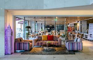 Aimi Jeju Beach Hotel