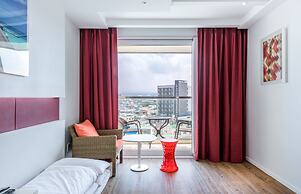 Aimi Jeju Beach Hotel