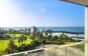 Aimi Jeju Beach Hotel