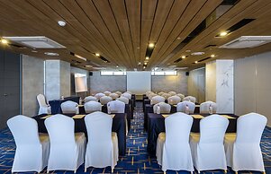 Aimi Jeju Beach Hotel