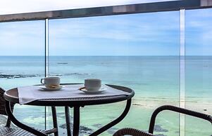 Aimi Jeju Beach Hotel