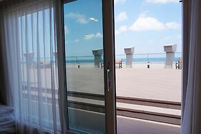 Aimi Jeju Beach Hotel