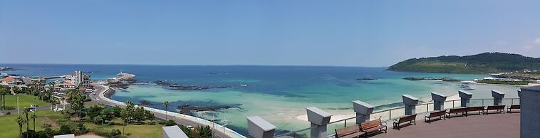 Aimi Jeju Beach Hotel