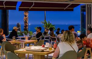 Aimi Jeju Beach Hotel