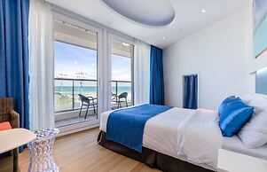 Aimi Jeju Beach Hotel