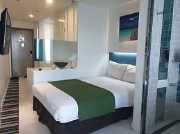 Aimi Jeju Beach Hotel