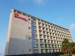 Aimi Jeju Beach Hotel