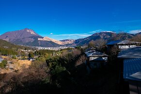 Ryokan Yufuin Tsubaki