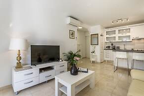 Adriatic Queen Rooms & Apartments