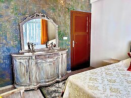 Konukzade OldTown Apart