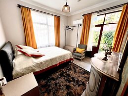 Konukzade OldTown Apart