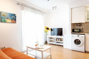 Holidays2Malaga Juan de Mena Apartments