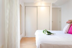 Holidays2Malaga Juan de Mena Apartments