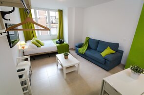 Holidays2Malaga Juan de Mena Apartments