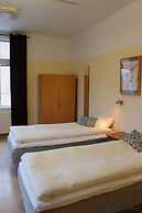 Stationshusets Hotell och Café fd Hotell Lilla Station