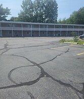 Nashoba Valley Inn & Suites
