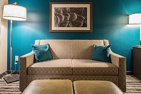 GrandStay Hotel and Suites