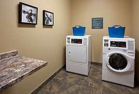 GrandStay Hotel and Suites