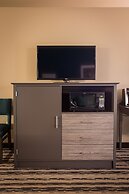 GrandStay Hotel and Suites