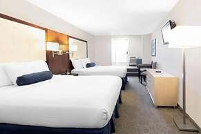 Aqua Blue Hotel