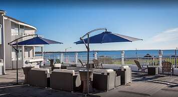 Aqua Blue Hotel