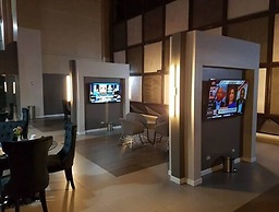 Hotel Pueblo Amigo Plaza & Casino