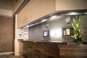 Hotel Pueblo Amigo Plaza & Casino