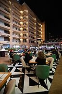 Hotel Pueblo Amigo Plaza & Casino