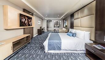 Hotel Pueblo Amigo Plaza & Casino