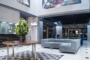 Hotel Pueblo Amigo Plaza & Casino