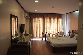 Vista Marina Hotel and Resort