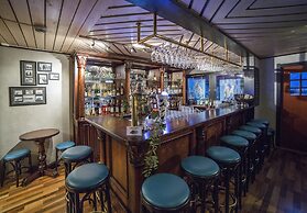 Mary-Ann's Polarrigg