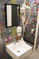 Mary-Ann's Polarrigg