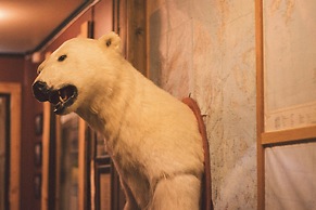 Mary-Ann's Polarrigg