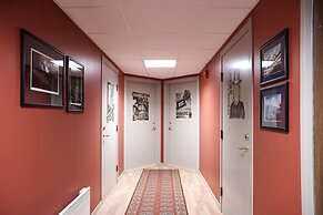 Mary-Ann's Polarrigg