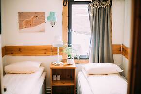 Mary-Ann's Polarrigg